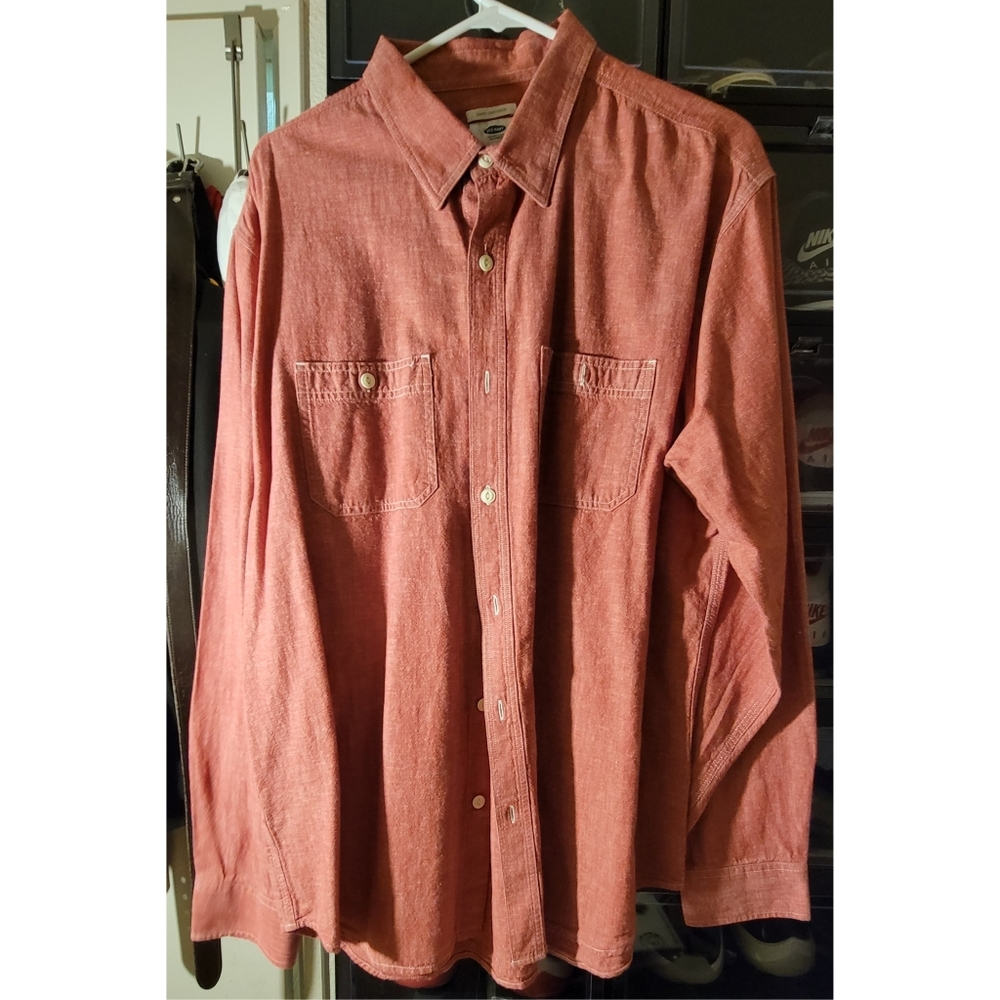 Old Navy shirt